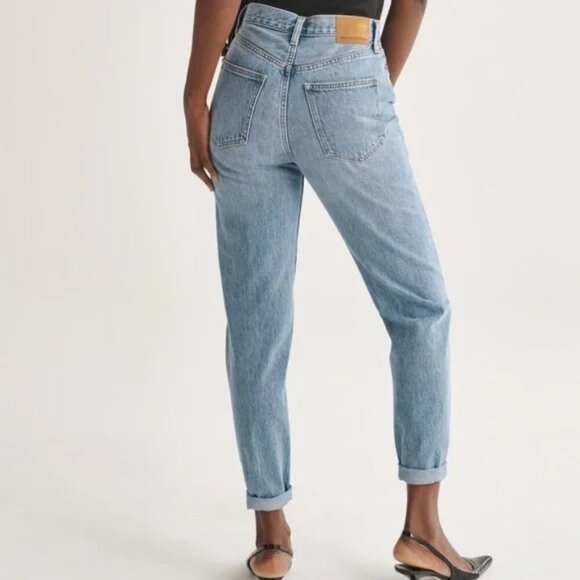 Aritzia Denim Forum “The BF High Rise Loose” Jeans – Size 28 - Picture 3 of 14